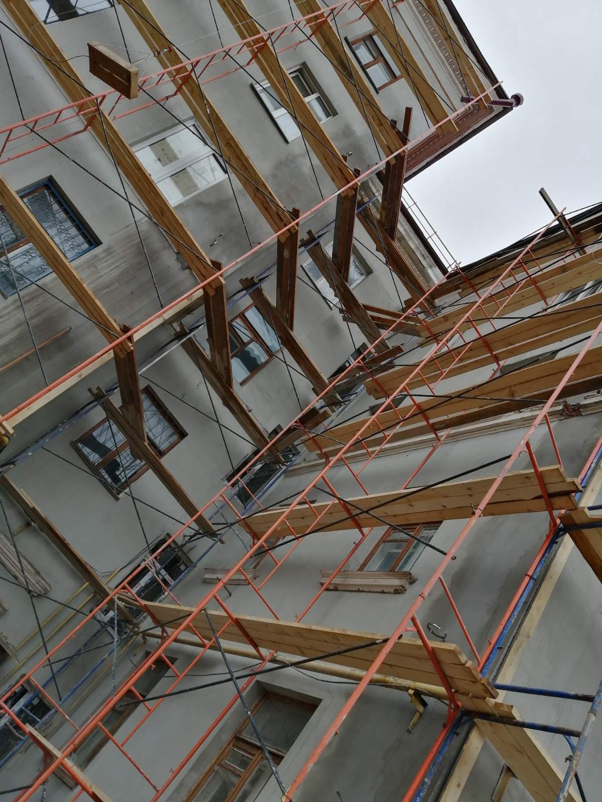 Капитальный ремонт фасадов в г. Новотроицке