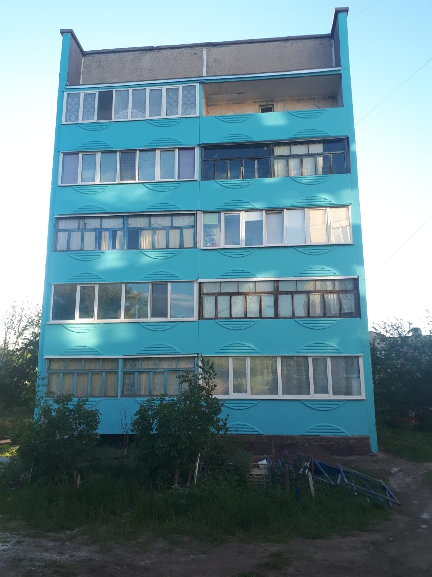 Подрядная организация ООО СК «АиС» завершила ремонт фасада в г.Медногорске